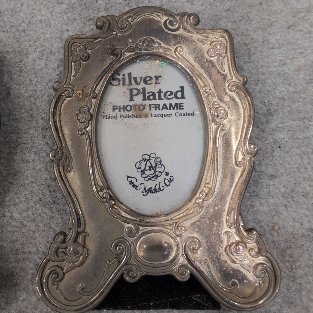 Loui Michel & Cie Silver Plated Art Nouveau Mini Photo Frames Set of 2 Floral - Picture 2 of 6